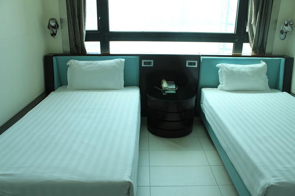 Hong Kong King'S Hotel Экстерьер фото